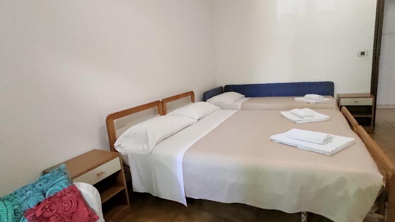 Hotel De Amicis Ριτσόνε Εξωτερικό φωτογραφία