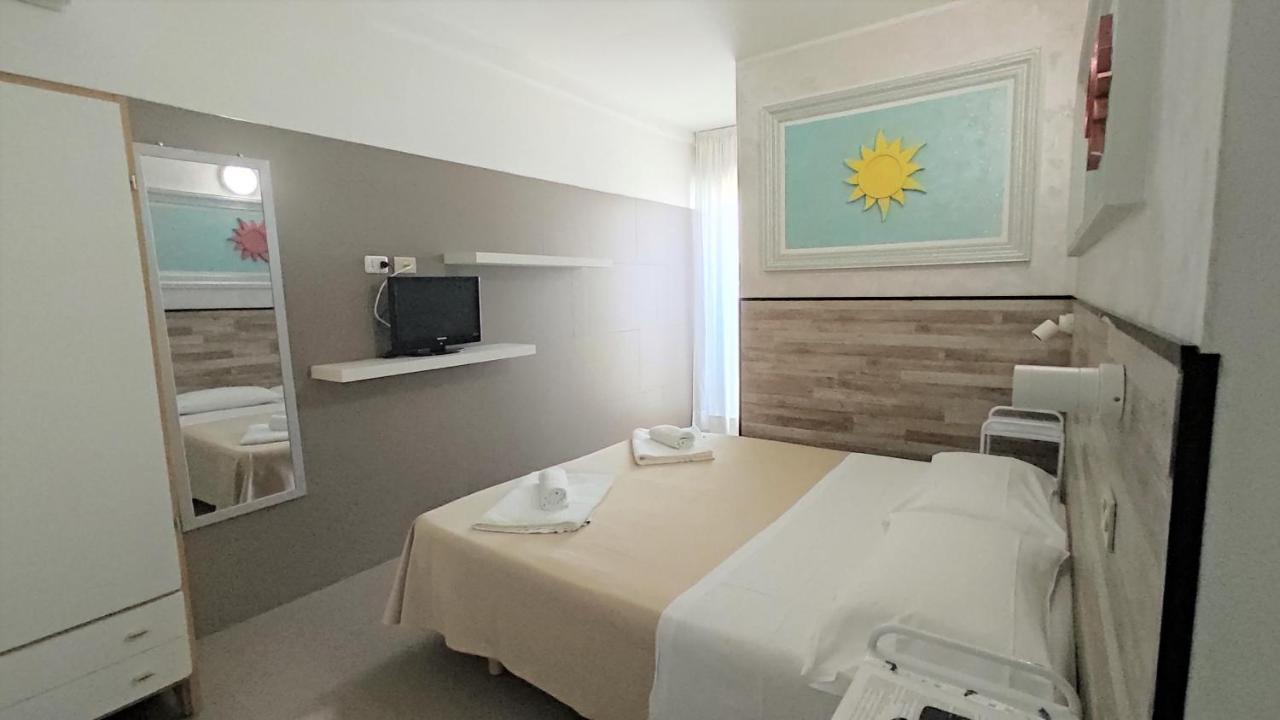 Hotel De Amicis Ριτσόνε Εξωτερικό φωτογραφία