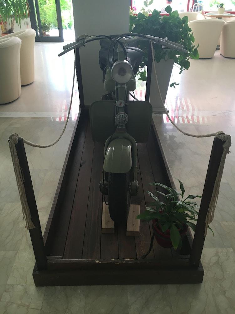 Hotel De Amicis Ριτσόνε Εξωτερικό φωτογραφία