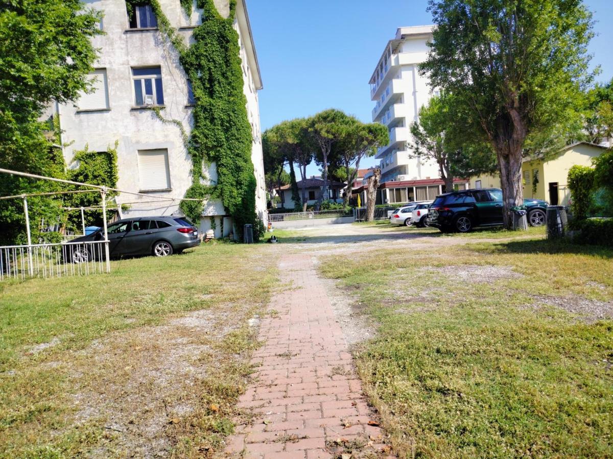 Hotel De Amicis Ριτσόνε Εξωτερικό φωτογραφία