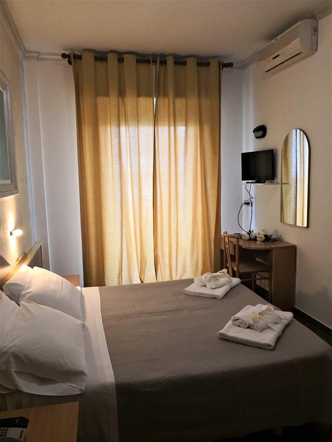 Hotel De Amicis Ριτσόνε Εξωτερικό φωτογραφία